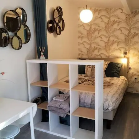 Apartment Calme, Proche Du Metro, Direct Paris *